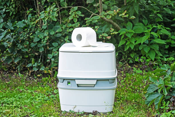 Best Portable toilet rental cost  in Santa Anna, TX